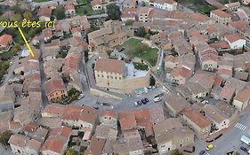 Charmant Meuble Dans Un Joli Village Circulaire